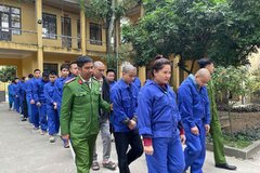 Hưng Yên: Phá đường dây lừa đảo chiếm đoạt tài sản và đánh bạc trực tuyến quy mô 9.300 tỷ đồng