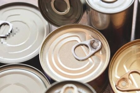 Về vụ 120 tấn thịt lợn dịch thành… đồ hộp