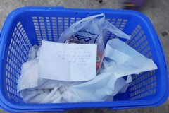 Những đứa trẻ bị bỏ rơi