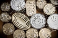 Khi đồ hộp trở nên đáng sợ