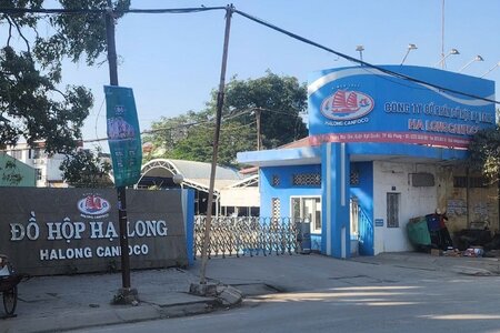 Nhân viên kiểm dịch nhận hối lộ của Công ty Đồ hộp Hạ Long ra đầu thú