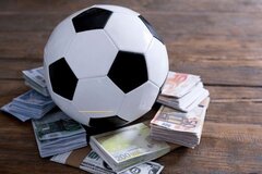 Bộ Tài chính nêu lý do bác đề xuất nâng mức đặt cược bóng đá lên 100 triệu/ngày