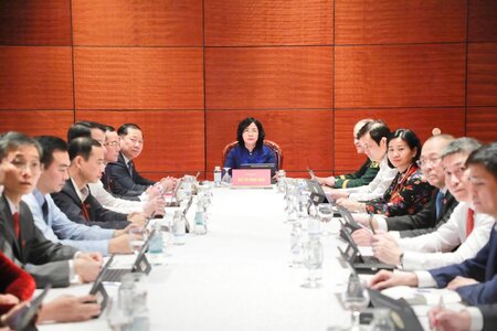 Đại biểu MTTQ, các đoàn thể Trung ương thảo luận Văn kiện Đại hội XIV của Đảng