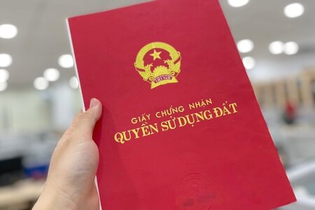 Thông tin sổ đỏ được thay thế giấy tờ trong thủ tục hành chính