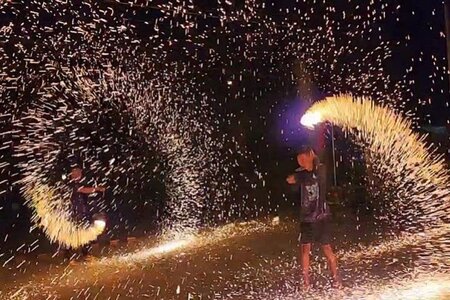 Đốt pháo không đúng quy định dịp Tết sẽ bị xử phạt ra sao?