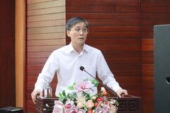 Chủ tịch Hội Luật gia Việt Nam trình bày cam kết trước cử tri Đà Nẵng