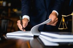 Tiếp tục đổi mới tư duy xây dựng pháp luật