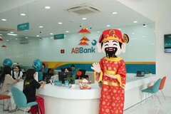 Ngày đầu tiên ABBank tung ‘mưa’ vàng 24K: Những chủ nhân đầu tiên đã lộ diện