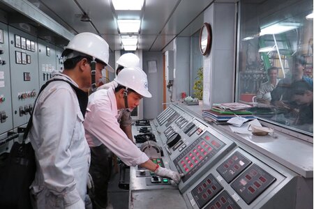 Đề xuất sửa đổi quy định về đăng kiểm viên tàu biển