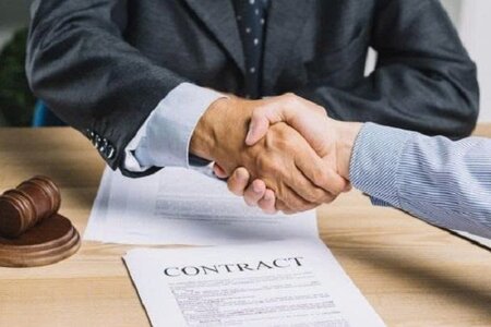 Người nước ngoài làm việc ngắn ngày tại Việt Nam có được ký hợp đồng lao động?