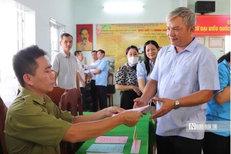 Thẻ cử tri bị rách, bị mất cần làm gì?