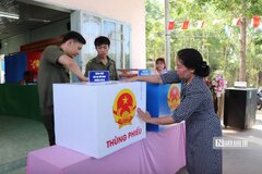 Đi bầu cử có được quay phim, chụp ảnh 'check in'?