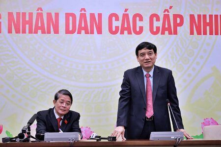 Thông tin về cuộc bầu cử sẽ được cập nhật 2 giờ/lần