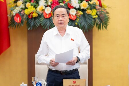 Chuẩn bị chu đáo về nhân sự, bảo đảm chuyển giao giữa 2 nhiệm kỳ hiệu quả, thông suốt