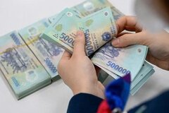 Điều kiện xét nâng lương trước hạn được quy định ra sao?