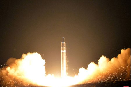 Triều Tiên chuẩn bị chế tạo tên lửa lớn chưa từng có?