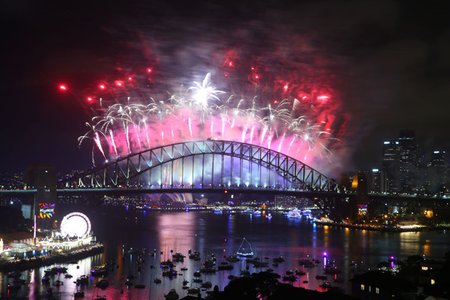 Úc: 1,6 triệu người dân xem màn bắn pháo hoa tuyệt đẹp đón năm 2018