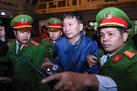 Ngày 24/1, Trịnh Xuân Thanh tiếp tục hầu tòa trong vụ án khác 