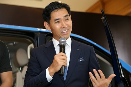 Sau 1 năm kinh doanh thành công, Mercedes-Benz Việt Nam có CEO mới