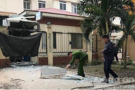 Bắt giữ 4 đối tượng để điều tra về việc dùng mìn nổ cây ATM ở Nghệ An