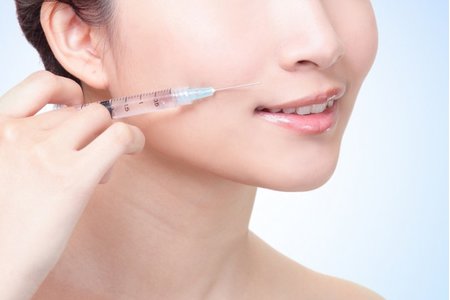 Hết nghiến răng khi ngủ bằng cách tiêm… botox