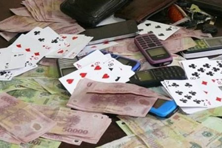 Xem đánh bạc thì có phạm tội hay không?