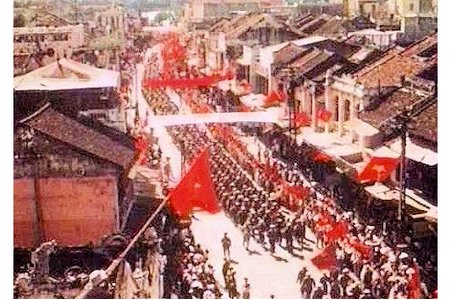 'Tiến về Hà Nội' - bản hào hùng ca tiên đoán trước lịch sử