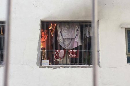 Cháy căn hộ tầng 31 chung cư Linh Đàm, hàng trăm cư dân sơ tán 