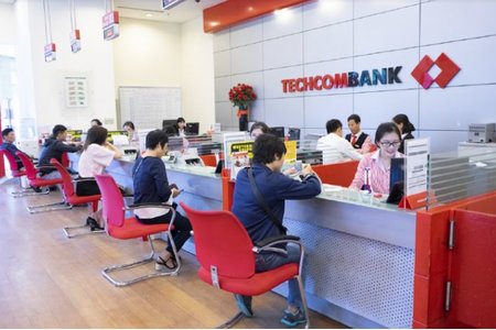 Techcombank tự tin cán đích kH lợi nhuận trước thuế 10.000 tỷ năm 2018