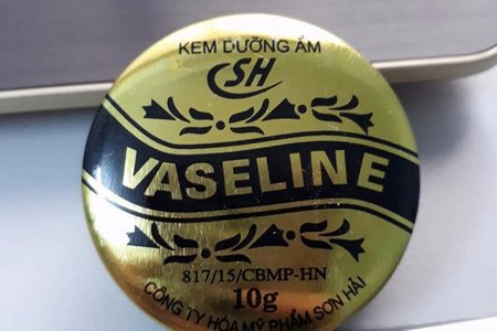Vì sao kem dưỡng ẩm Vaseline SH bị đình chỉ lưu hành?