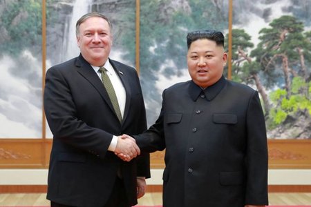 Kim Jong Un bày tỏ hài lòng khi hội đàm với ngoại trưởng Mỹ 
