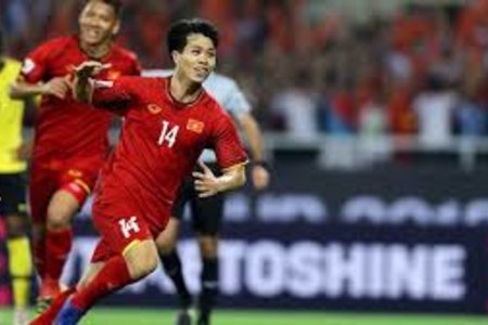 Việt Nam vs Myanmar: Tấm vé vào bán kết trong tầm tay