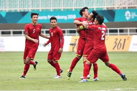 Lào vs Việt Nam: 3 điểm cho thầy trò Park Hang-Seo?