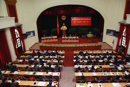Ba 'tư lệnh ngành' ở Hà Tĩnh nhận nhiều phiếu tín nhiệm thấp là ai?