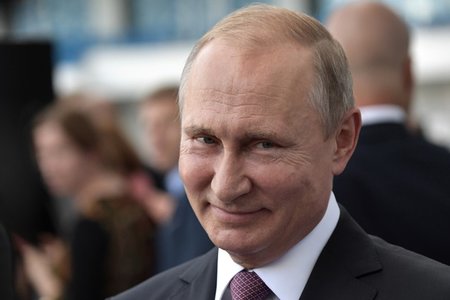 Tổng thống Putin chia sẻ  bất ngờ về chuyện tái hôn