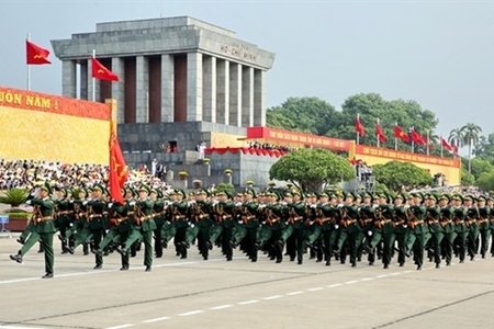Tiếp tục xây dựng Quân đội hùng mạnh, bảo vệ Tổ quốc Việt Nam XHCN