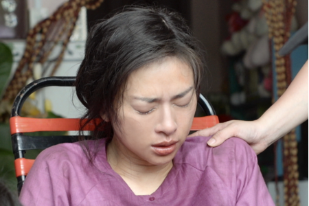 Diễn nhập tâm, Ngô Thanh Vân bị ngã nứt xương trên phim trường