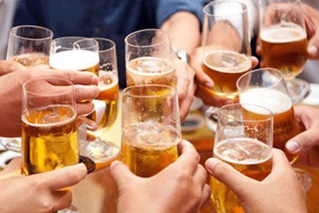 Sử dụng nhiều rượu bia khiến đại tràng bị 'tàn phá' nghiêm trọng