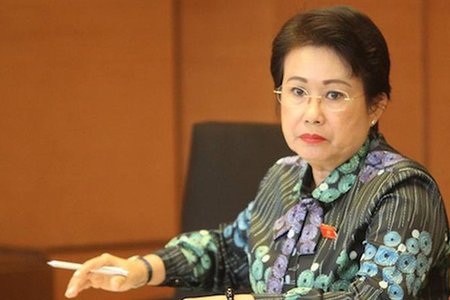 Phó Bí thư Đồng Nai 'chống lưng' cho công ty chồng: Của chồng công vợ