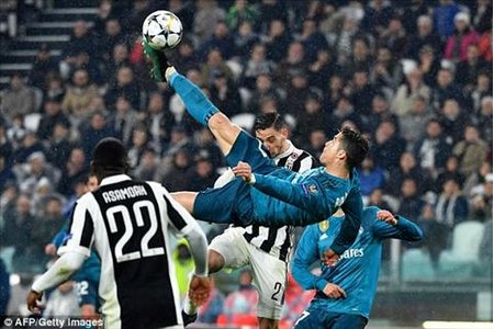 Real vùi dập Juventus: Siêu phẩm đẹp như tranh vẽ của Ronaldo