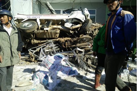 Lâm Đồng: Xe tải gây tai nạn thảm khốc, 5 người tử vong