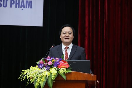Bộ trưởng Phùng Xuân Nhạ chỉ đạo thu hồi đề án đổi mới thi 749 tỷ