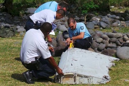 Nhà điều tra công bố lý do chấn động MH370 biến mất, Australia bác bỏ