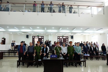 Dù nộp 37 tỷ đồng, Nguyễn Xuân Sơn vẫn bị VKS đề nghị mức án tử hình
