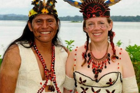 Yêu thổ dân, người phụ nữ Anh bỏ nhà tới rừng Amazon sinh sống
