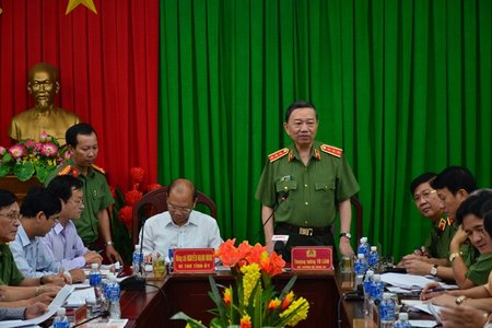 Bộ trưởng Tô Lâm vào Bình Thuận chỉ đạo đảm bảo an ninh trật tự