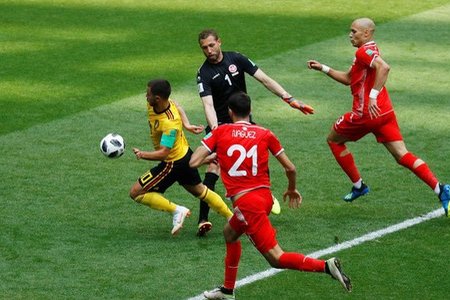 Vùi dập Tunisia với tỷ số 5-2, Bỉ phải trả giá đắt