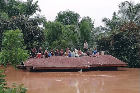 Vỡ đập thủy điện ở Lào: Chưa có thông tin người Việt bị thương vong