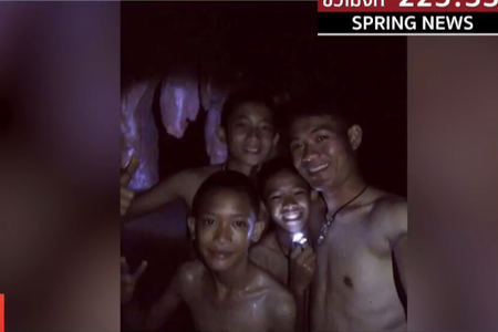 Thái Lan đã tìm thấy 13 người sau 9 ngày mắc kẹt trong hang