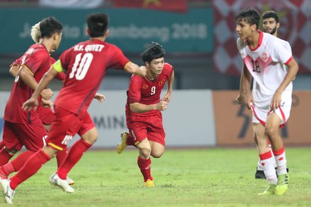 Báo châu Á nói gì sau phút 'vỡ òa' của U23 Việt Nam trước Bahrain?